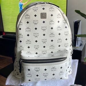 MCM MEDIUM STARK SIDE STUDS BACKPACK IN VISETOS WHITE